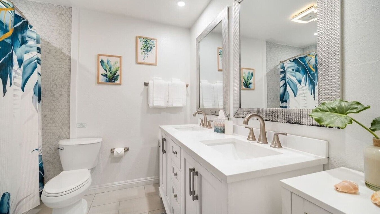 Photo of Bathroom in Nawiliwili