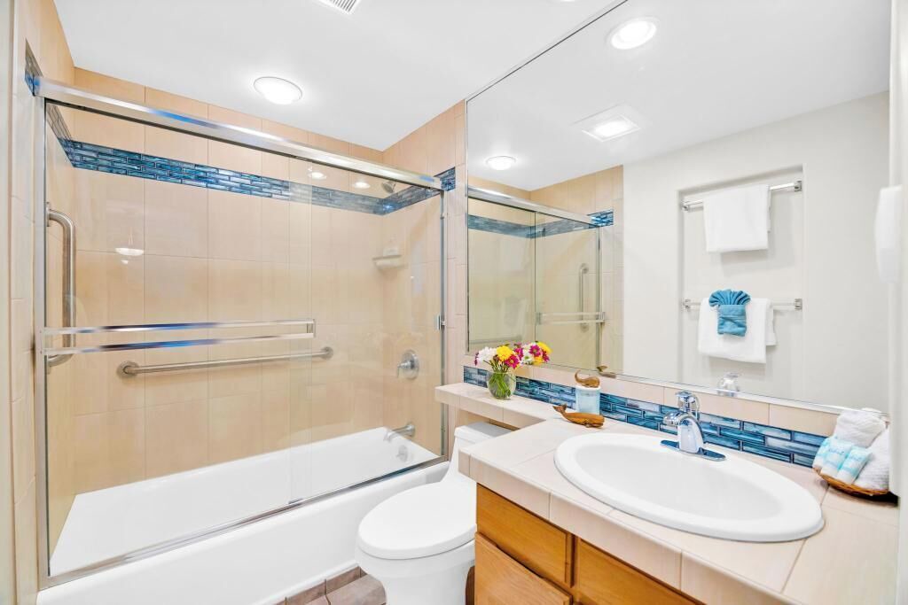 Photo of Bathroom in Kihei