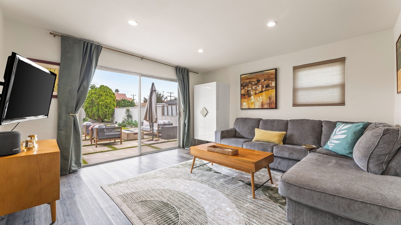 Photo of Livingroom in Inglewood