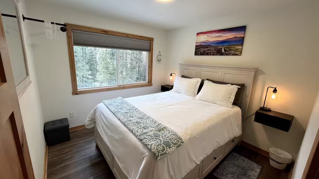 Photo of Bedroom in Spring Valley