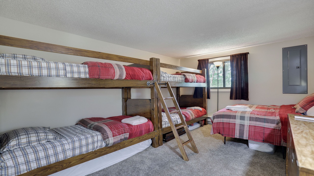 Photo of Bedroom in Tannersville