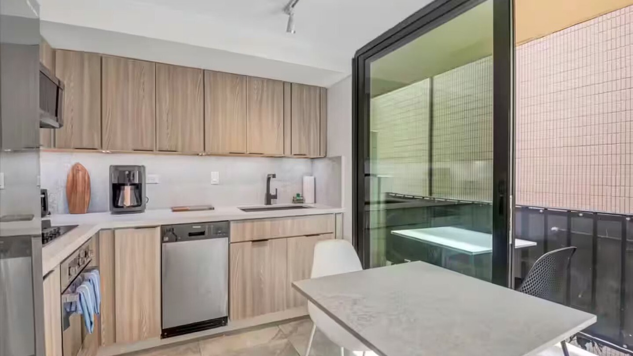 Photo of Kitchen in Waikiki