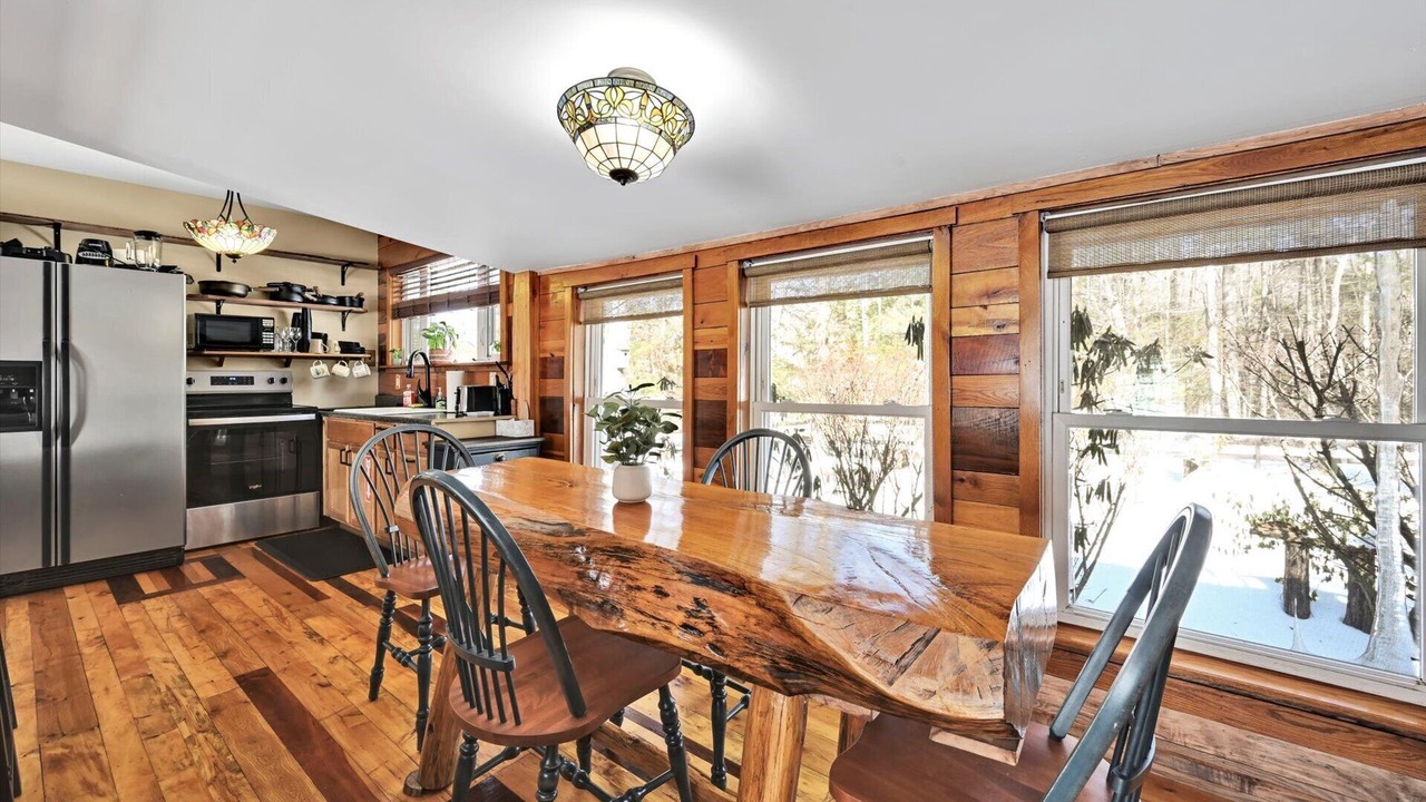 Photo of Kitchen in Beurys Lake