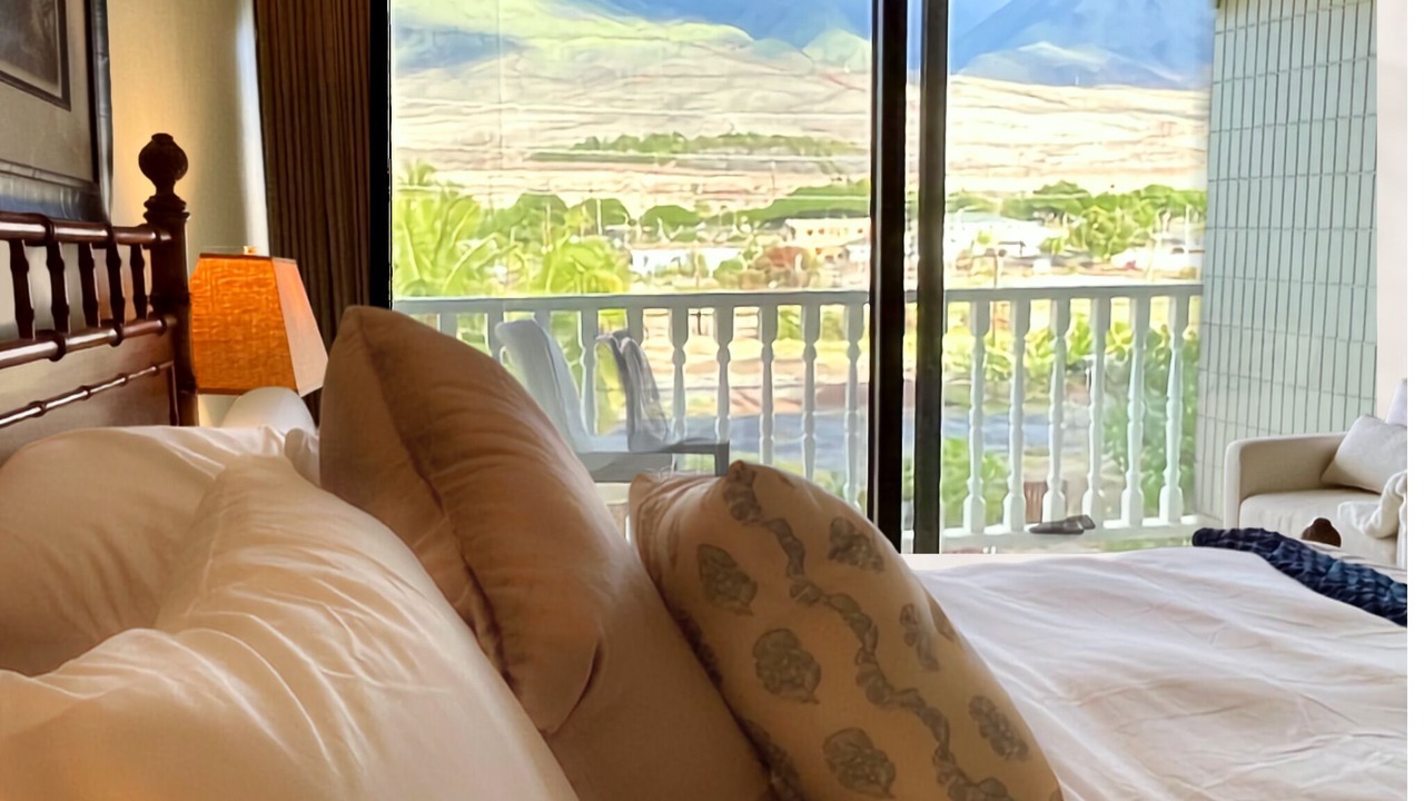 Photo of Bedroom in Historic Lahaina Front Street