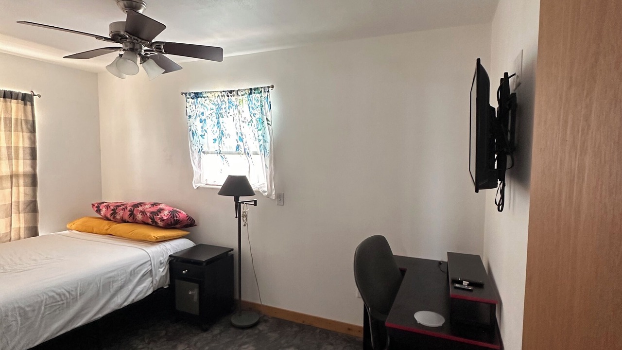 Photo of Bedroom in Discovery Harbour
