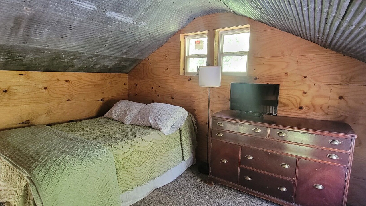 Photo of Bedroom in Selinsgrove