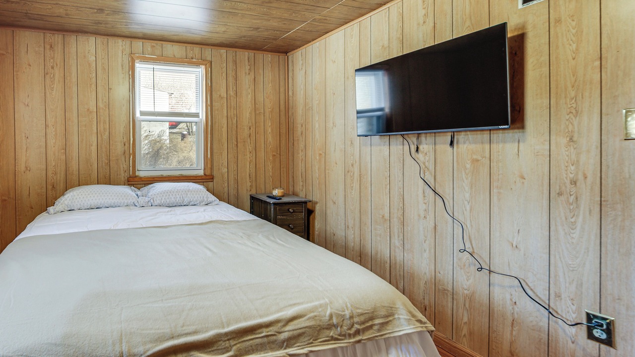 Photo of Bedroom in Danville