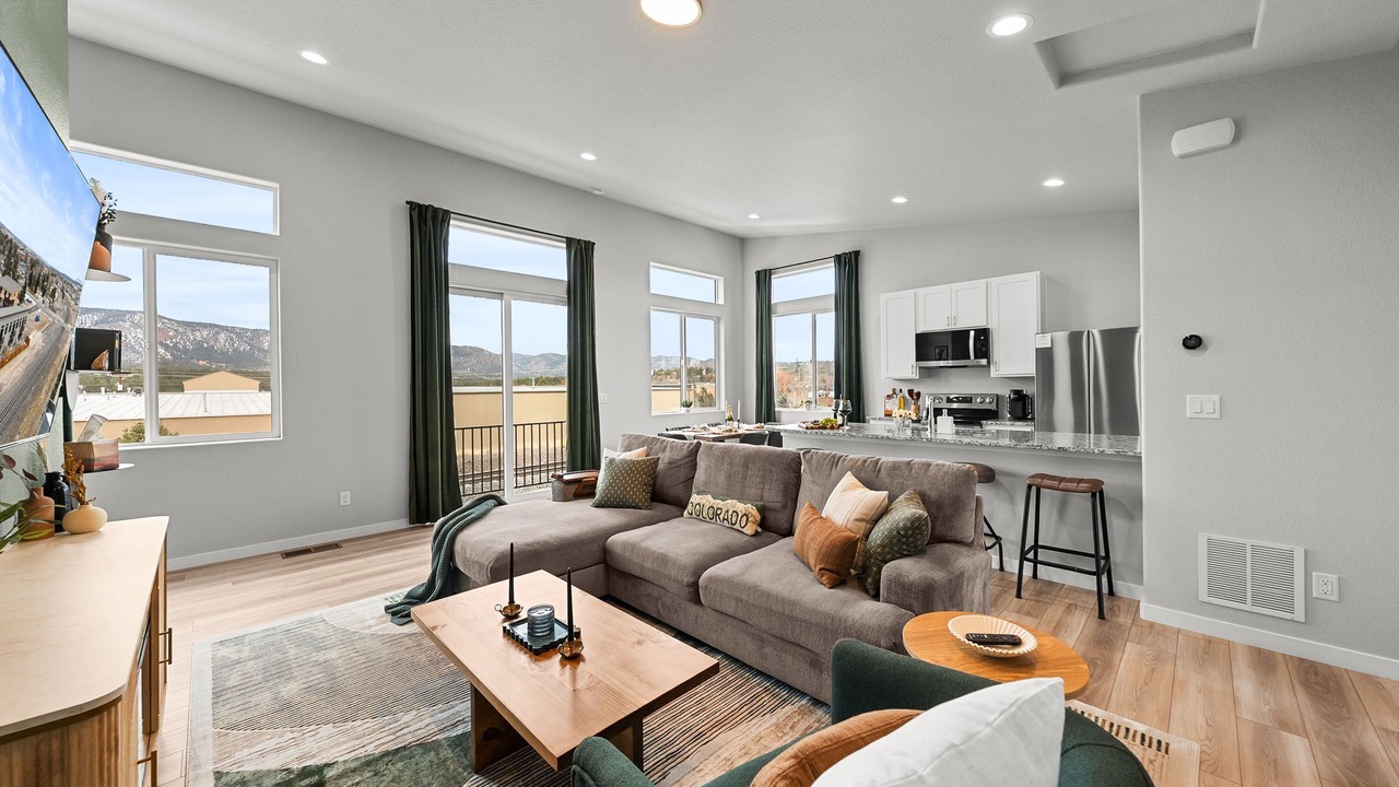 Photo of Livingroom in Monument