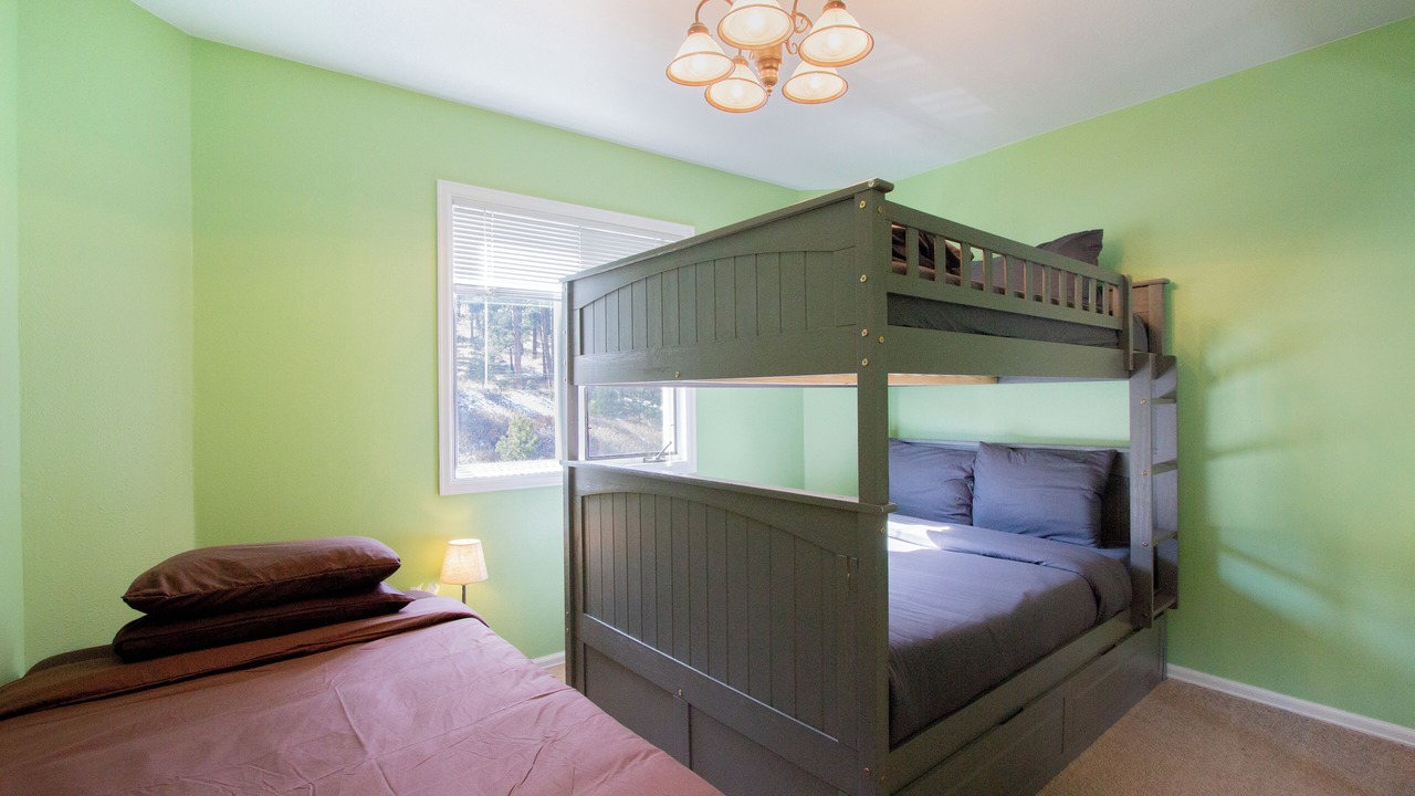 Photo of Bedroom in Cascade