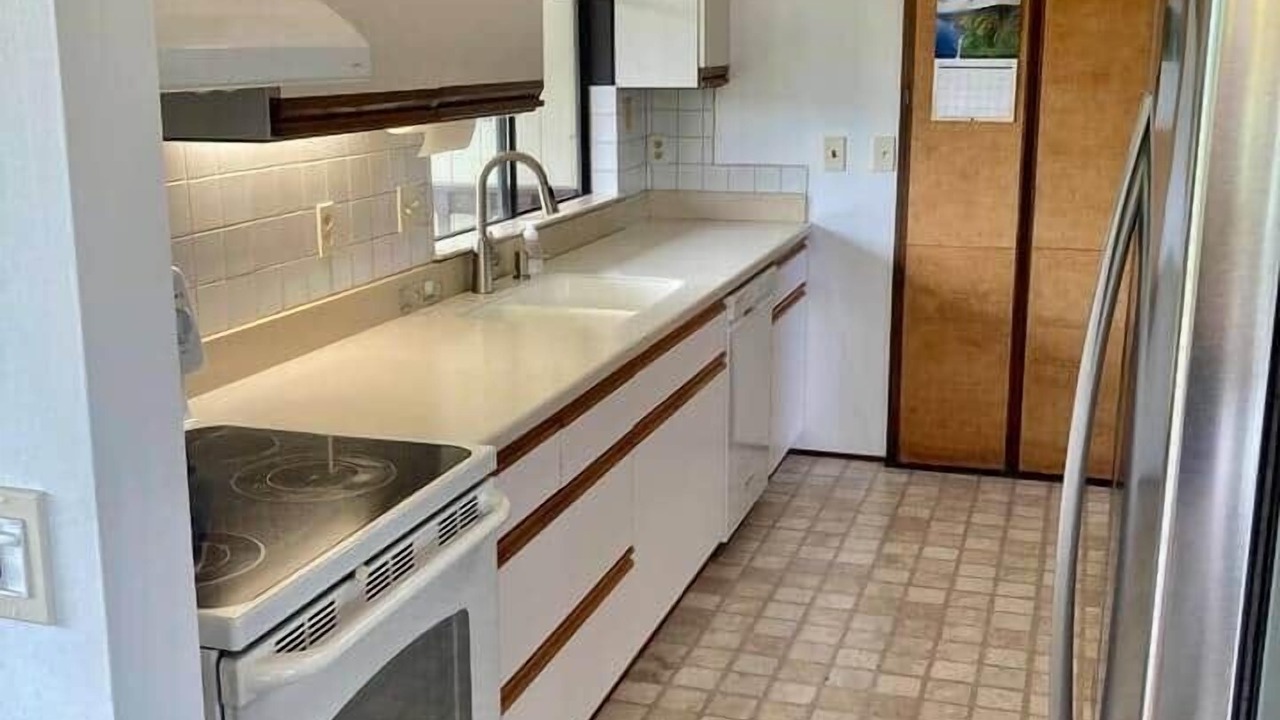 Photo of Kitchen in Orchidlands Estates