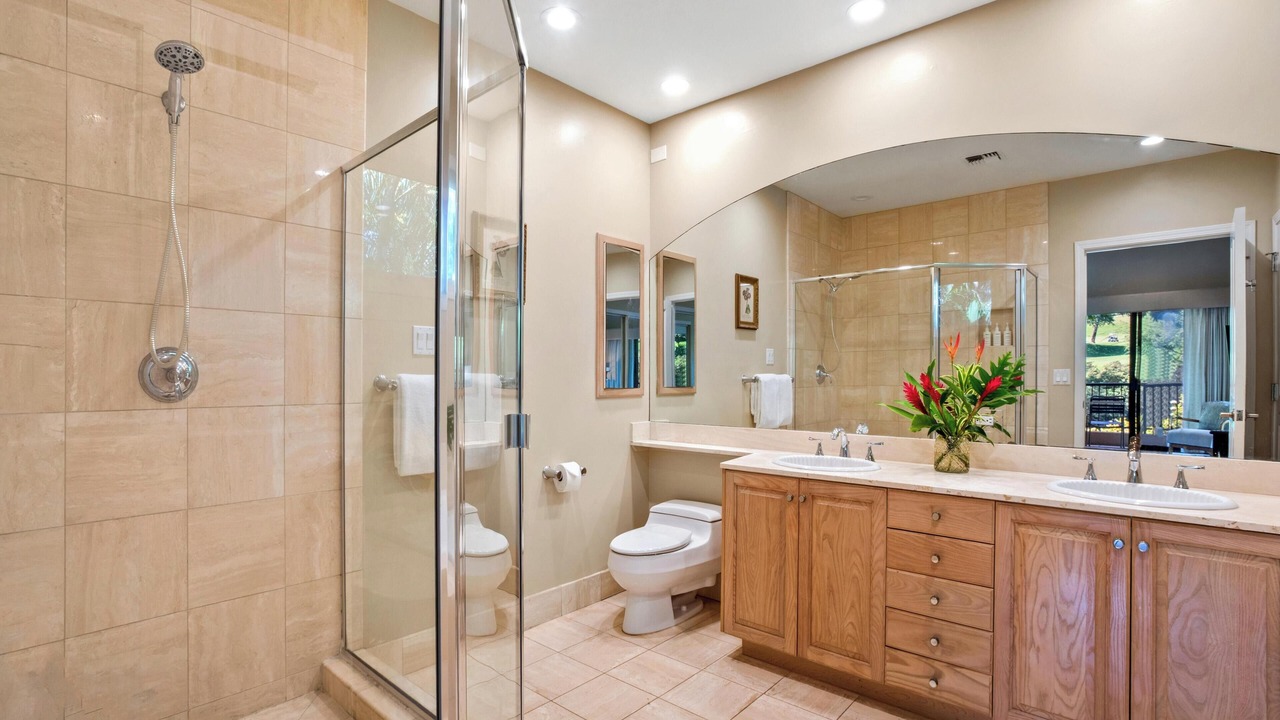 Photo of Bathroom in Wailea