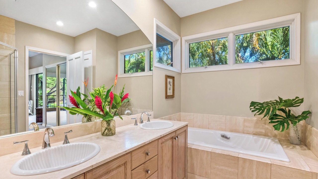 Photo of Bathroom in Wailea