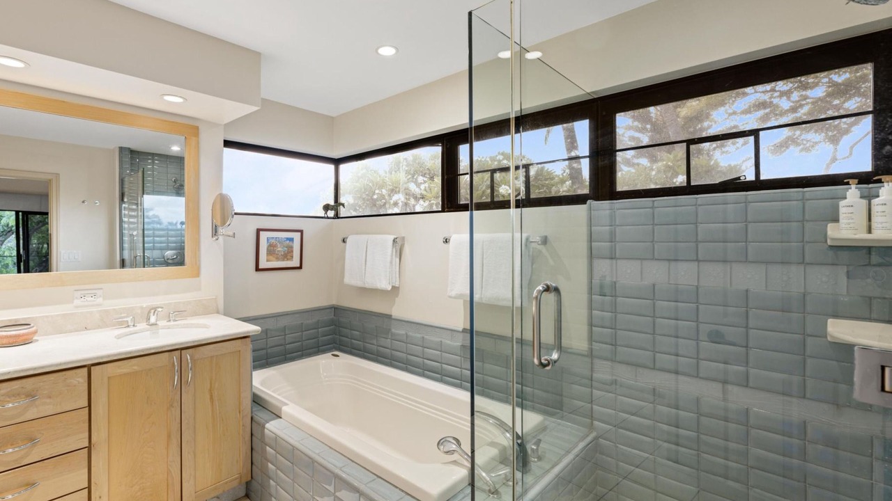 Photo of Bathroom in Wailea