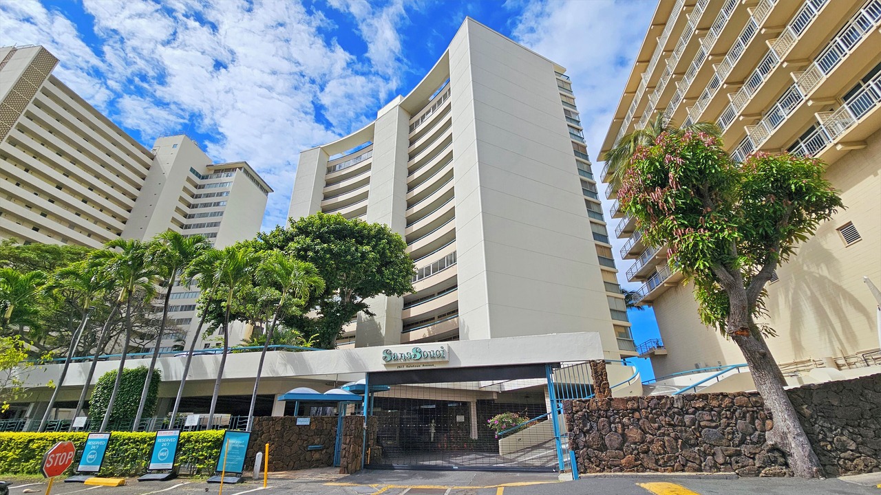 Photo of Outdoor in Diamond Head - Kapahulu - St. Louis