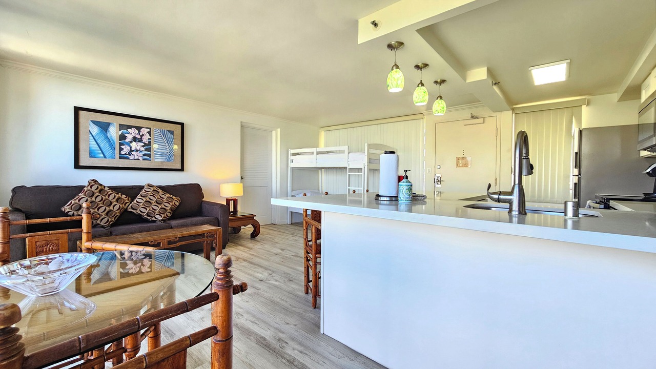 Photo of Livingroom in Diamond Head - Kapahulu - St. Louis