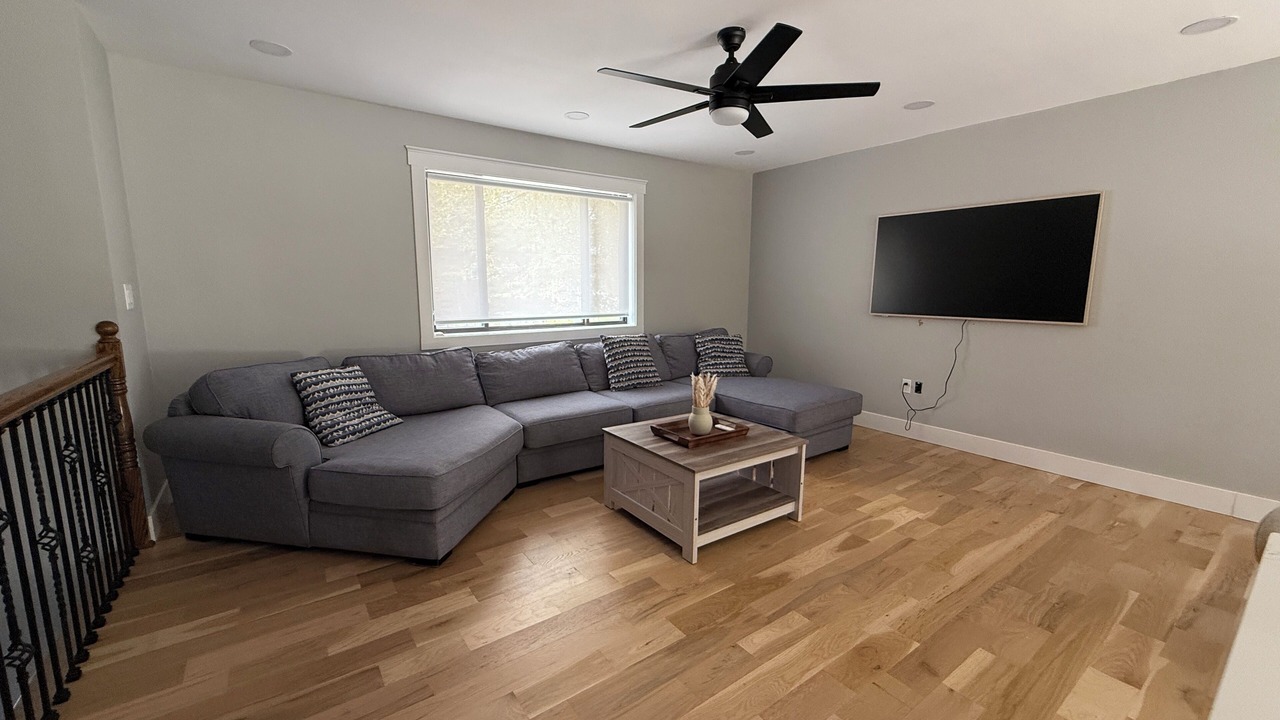 Photo of Livingroom in Tobyhanna