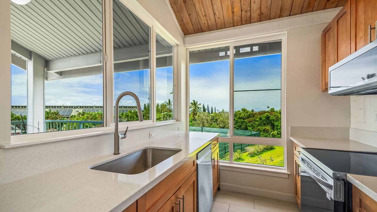 Photo of Kitchen in Princeville