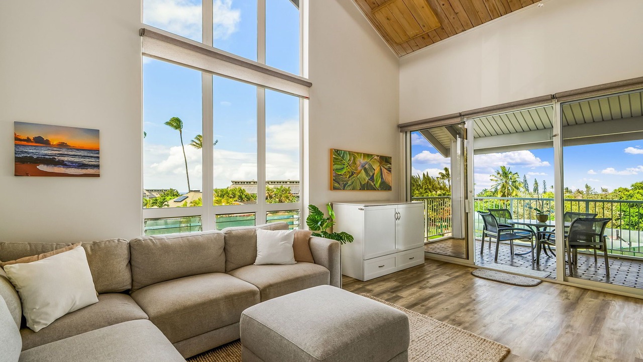 Photo of Livingroom in Princeville