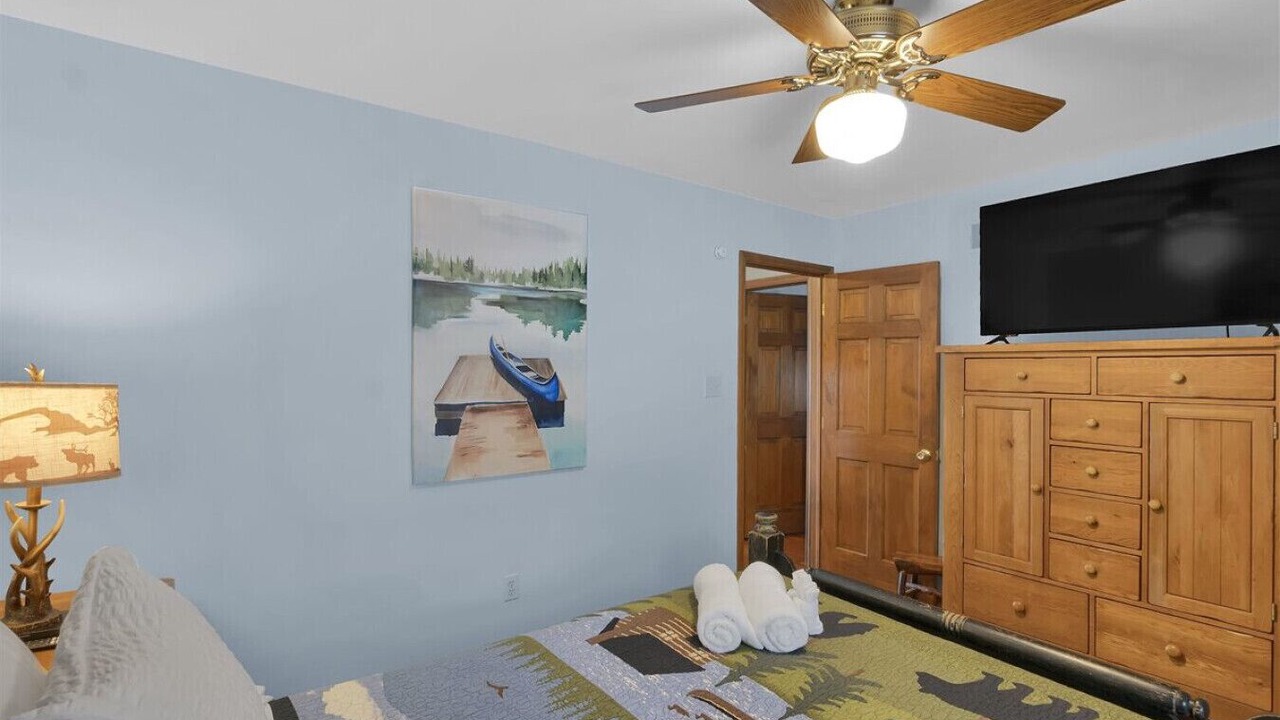 Photo of Bedroom in Drums