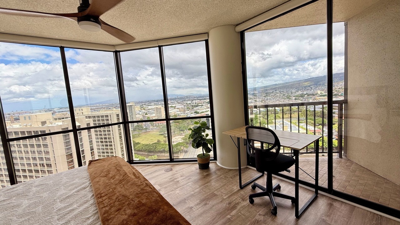 Photo of Bedroom in Downtown Honolulu
