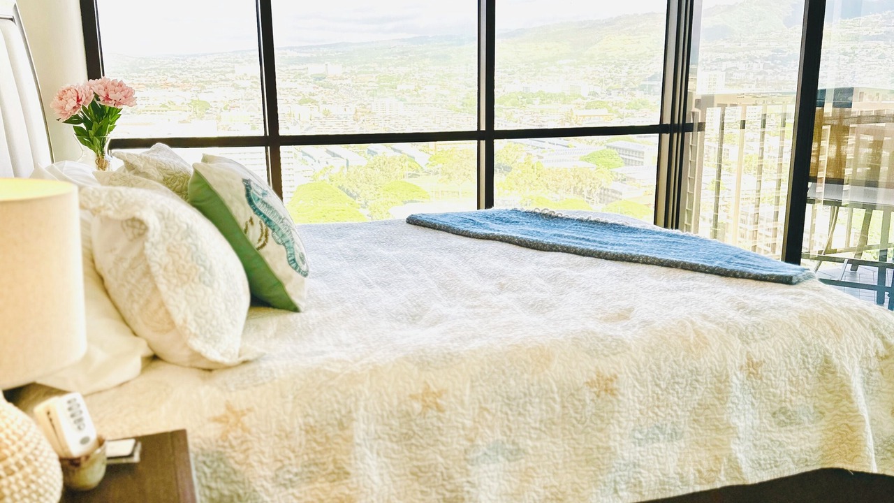 Photo of Bedroom in Downtown Honolulu