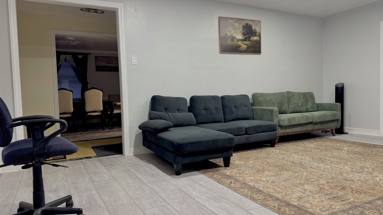 Photo of Livingroom in Cheltenham