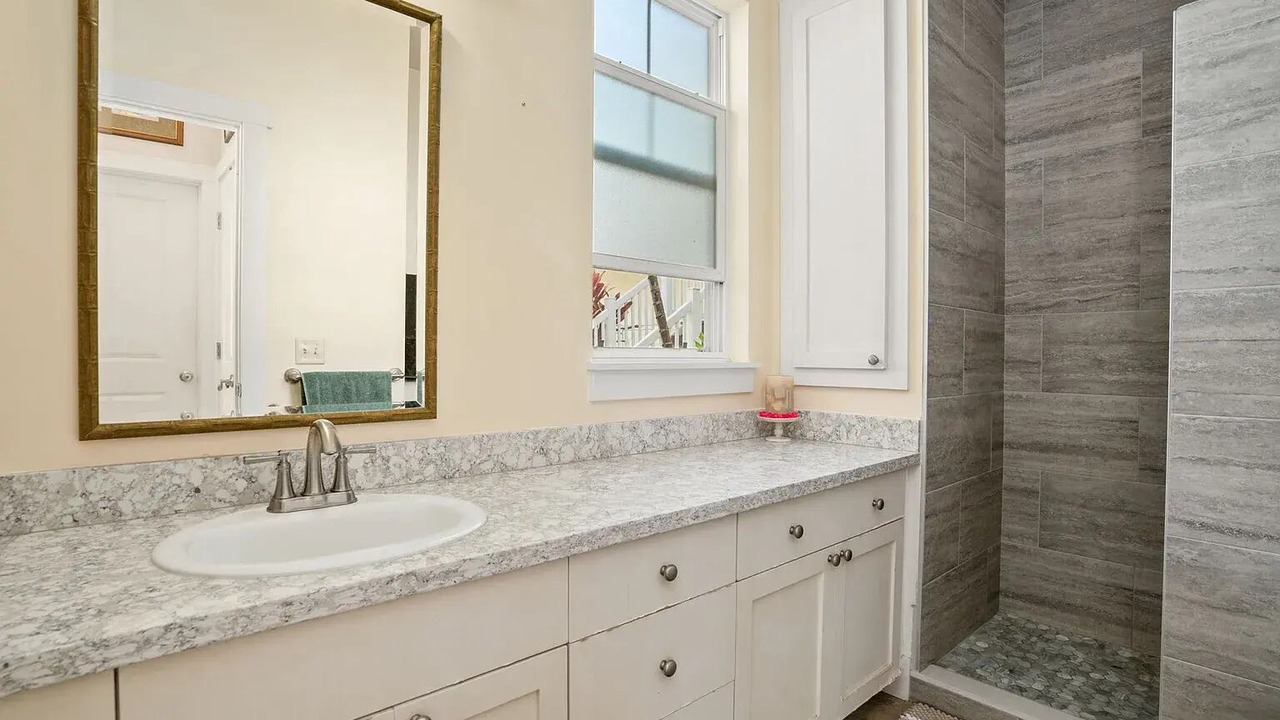 Photo of Bathroom in Princeville