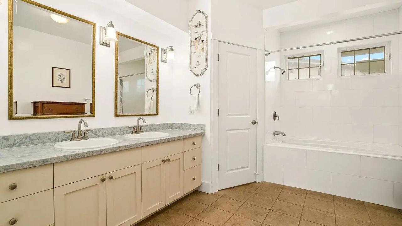 Photo of Bathroom in Princeville