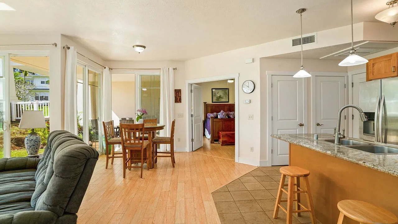 Photo of Livingroom in Princeville