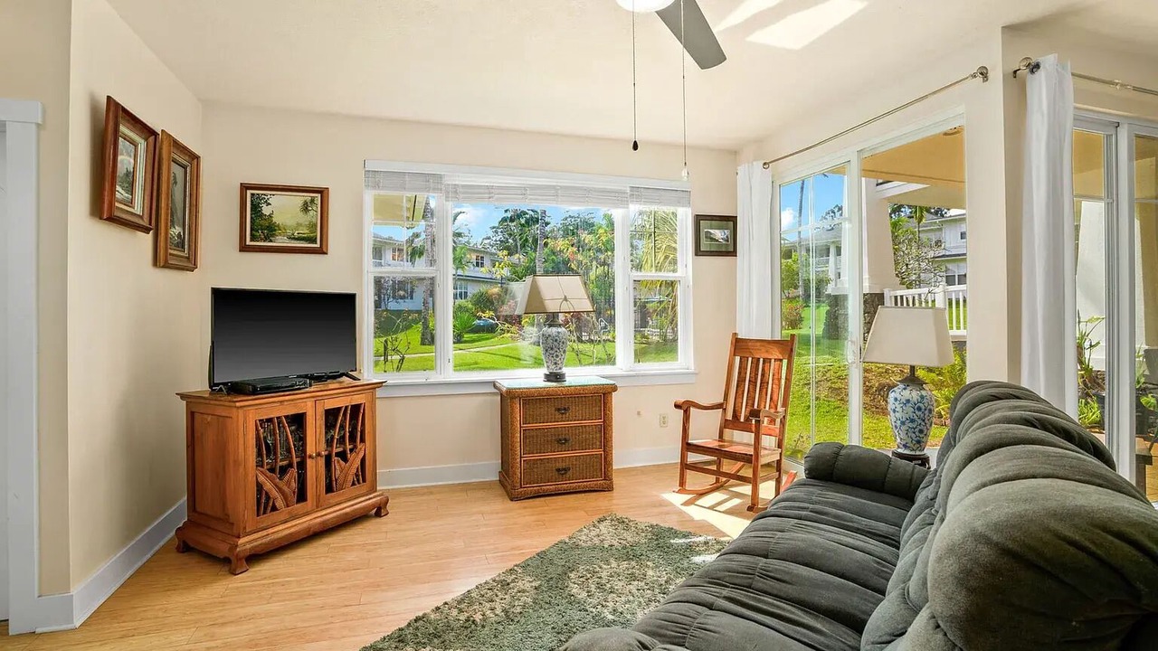 Photo of Livingroom in Princeville