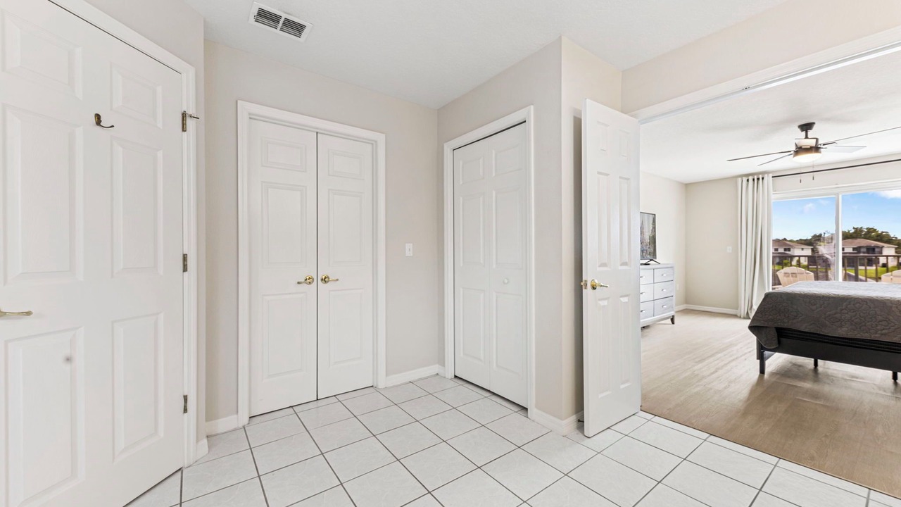 Photo of Bedroom in Sunset Lakes