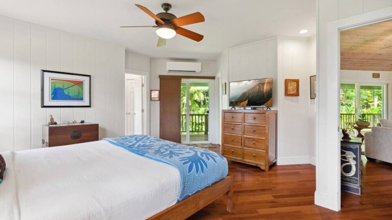 Photo of Bedroom in Hanalei
