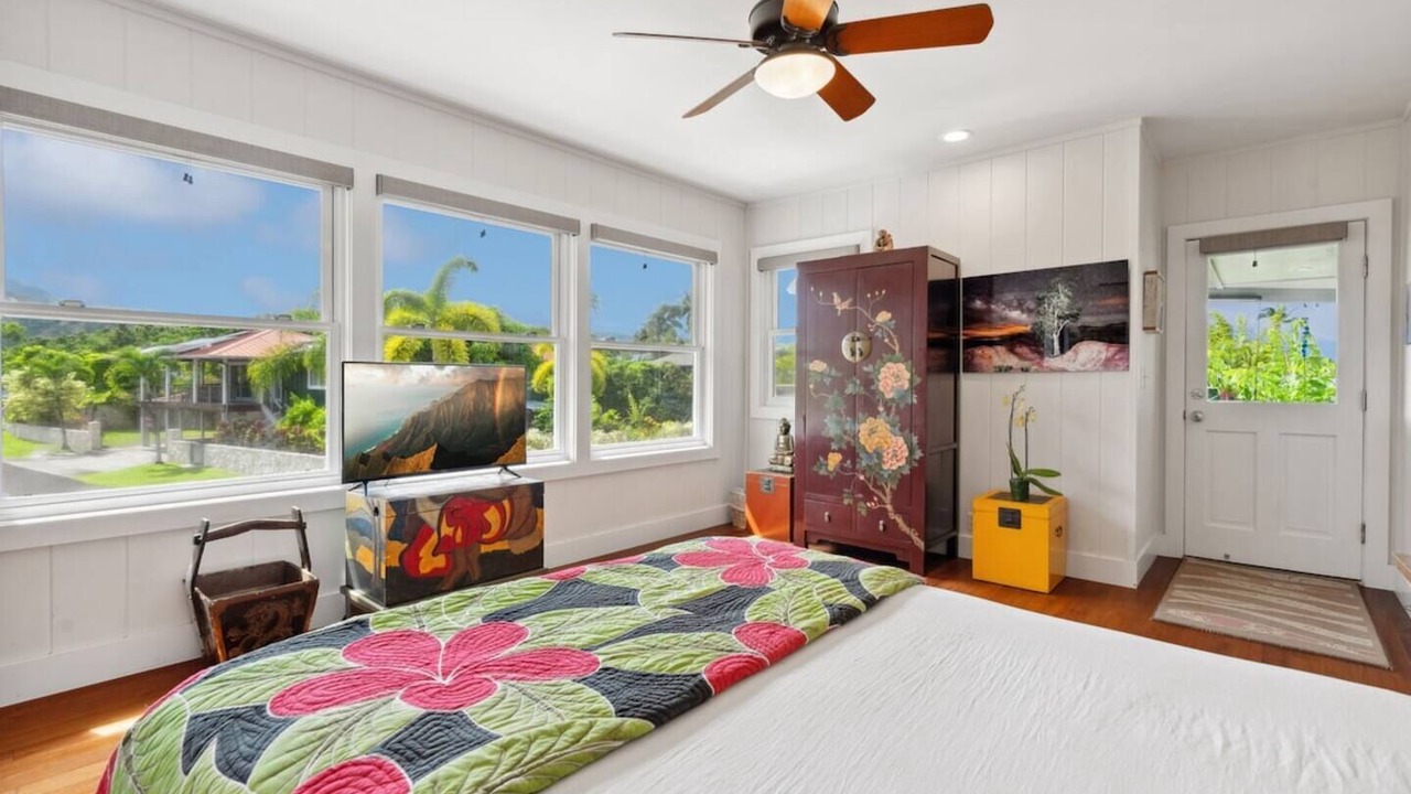 Photo of Bedroom in Hanalei