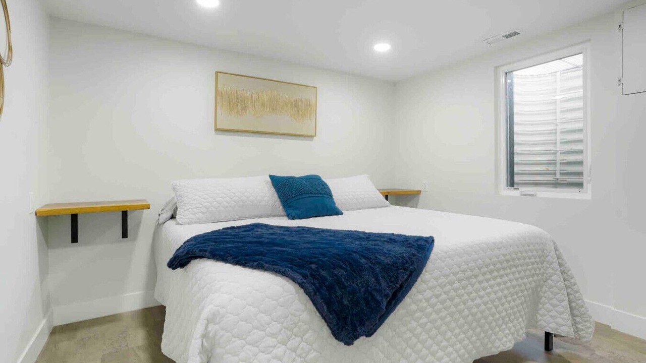 Photo of Bedroom in Aurora