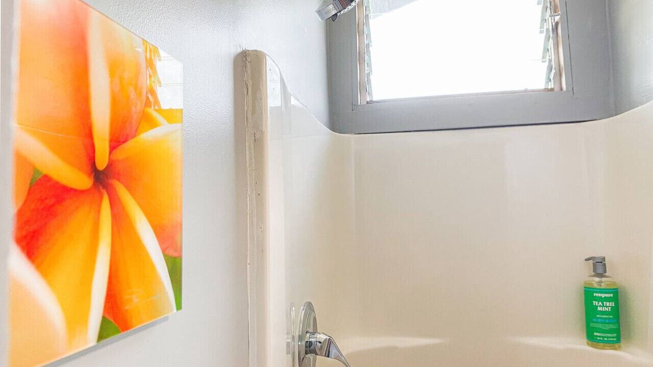 Photo of Bathroom in Keaau