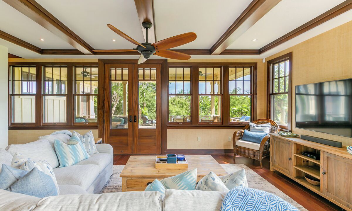 Photo of Livingroom in Poipu