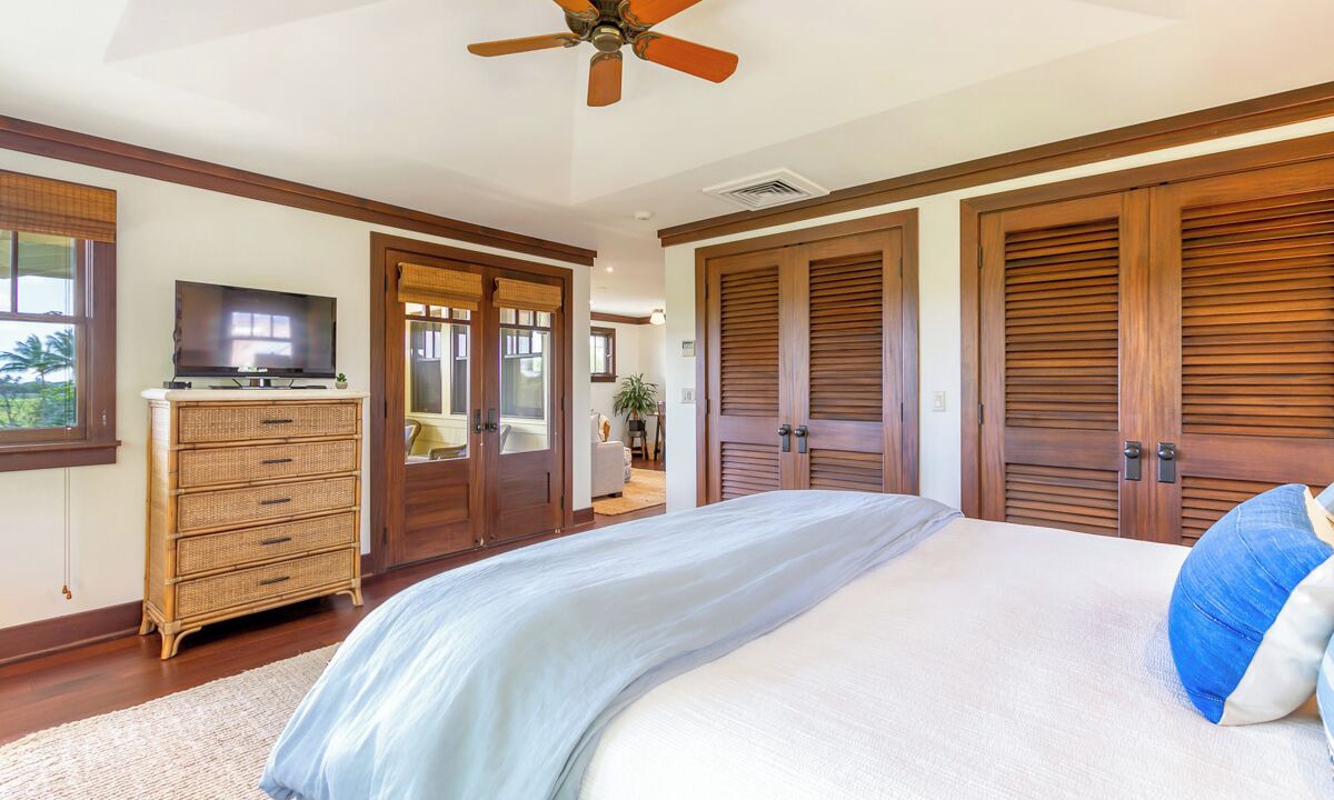 Photo of Bedroom in Poipu