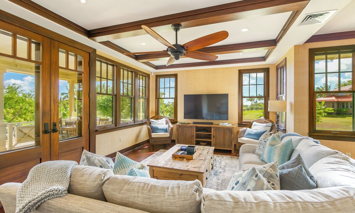 Photo of Livingroom in Poipu