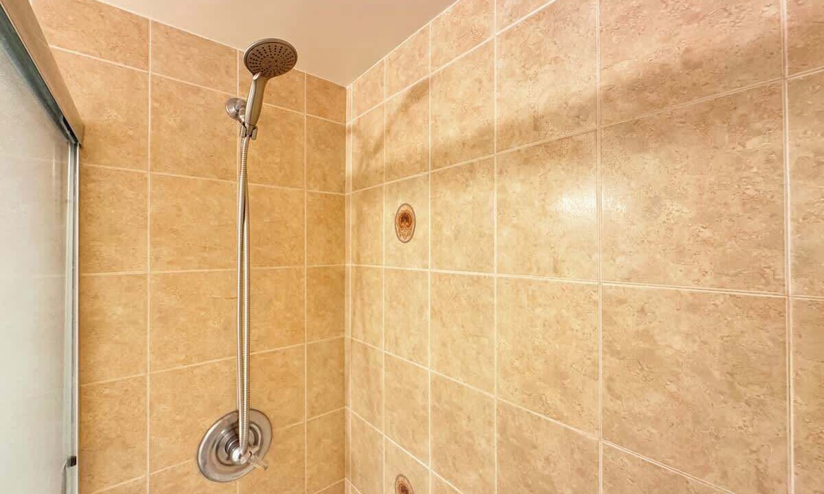 Photo of Bathroom in Waikiki
