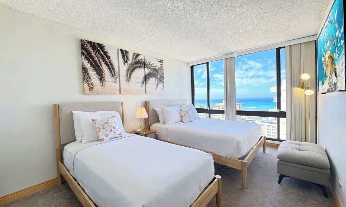 Photo of Others in Waikiki