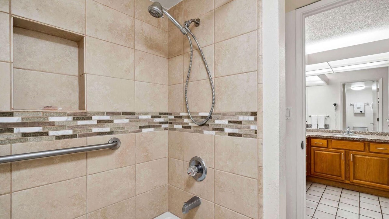 Photo of Bathroom in Kihei