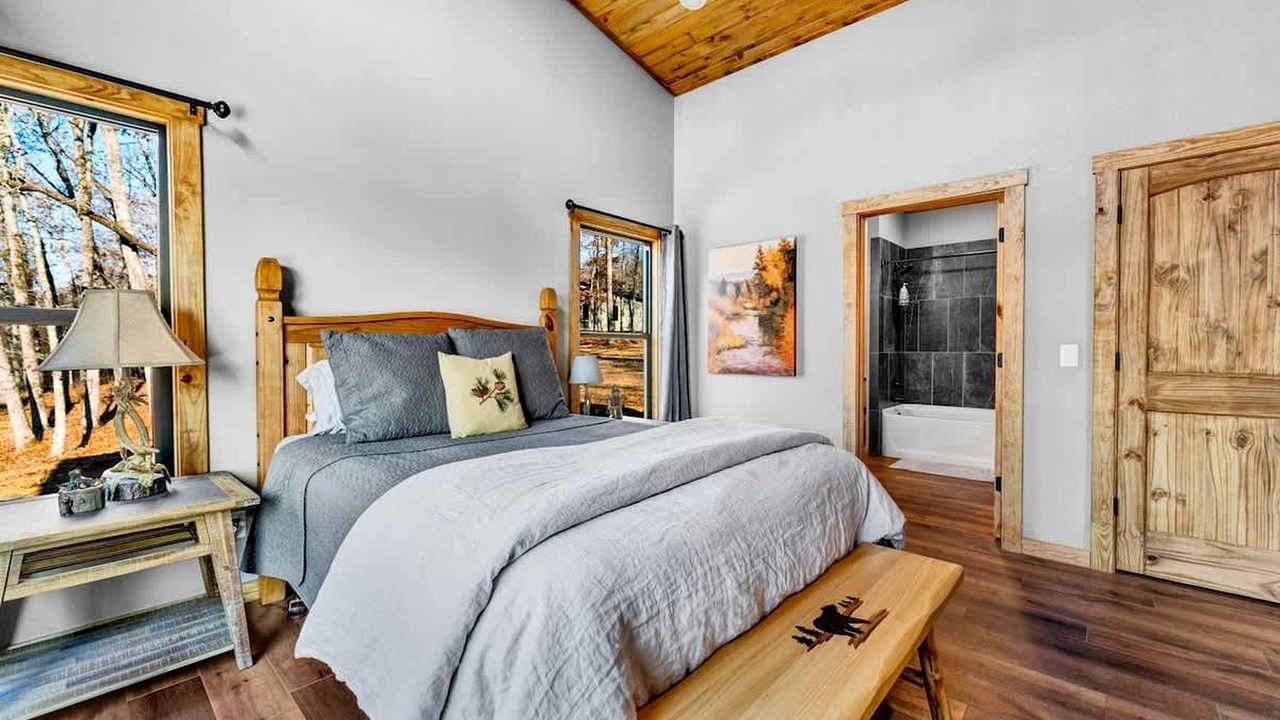 Photo of Bedroom in Fayetteville