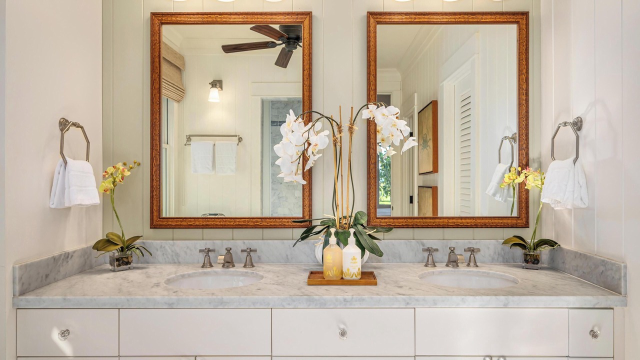 Photo of Bathroom in Poipu
