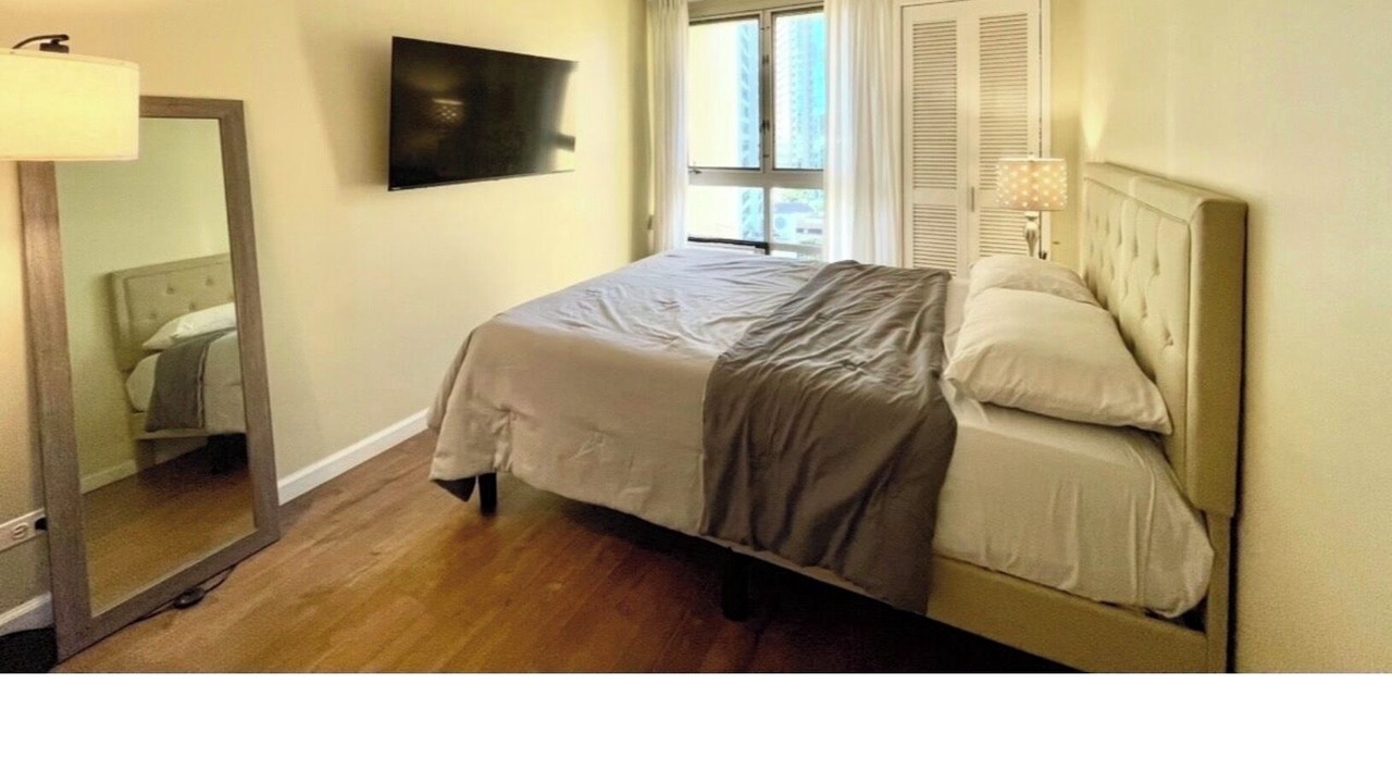 Photo of Bedroom in Ala Moana