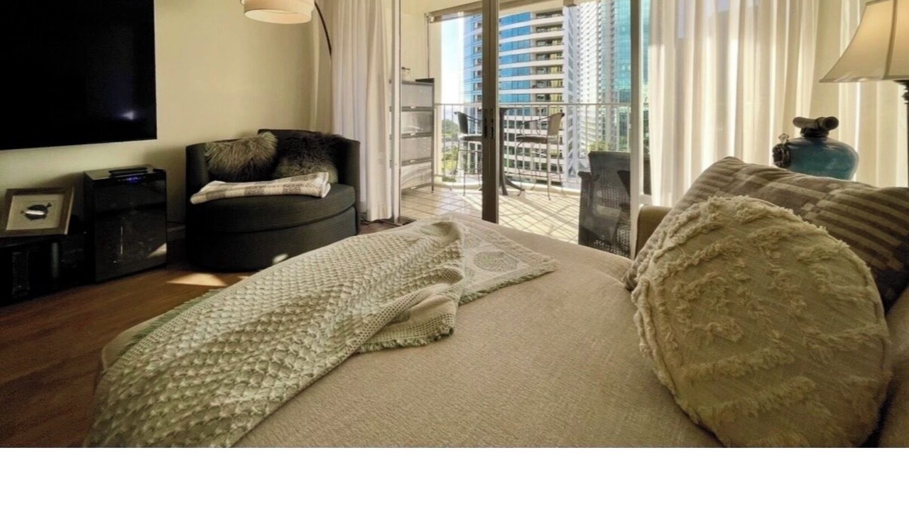 Photo of Livingroom in Ala Moana