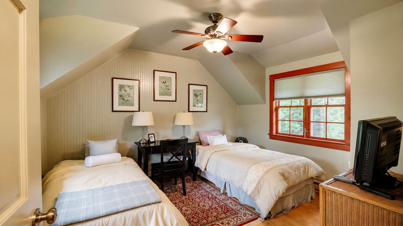 Photo of Bedroom in Eagles Mere