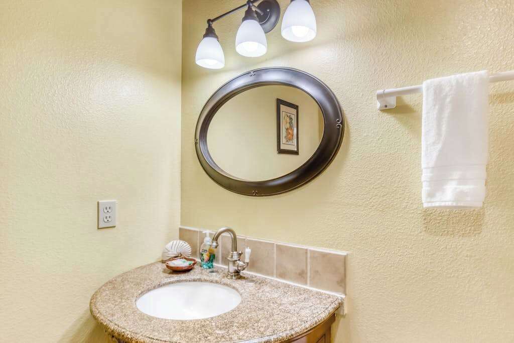 Photo of Bathroom in Mountain View