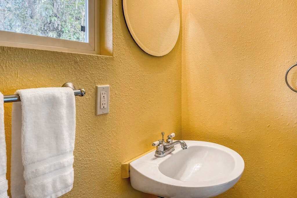 Photo of Bathroom in Mountain View