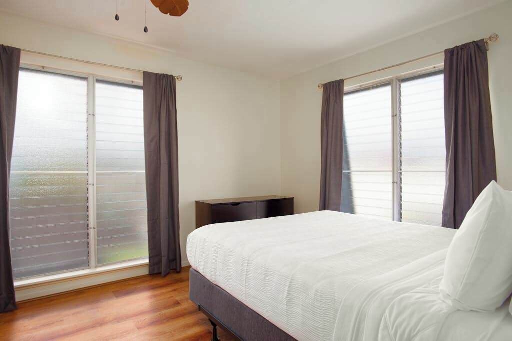 Photo of Bedroom in Hilo