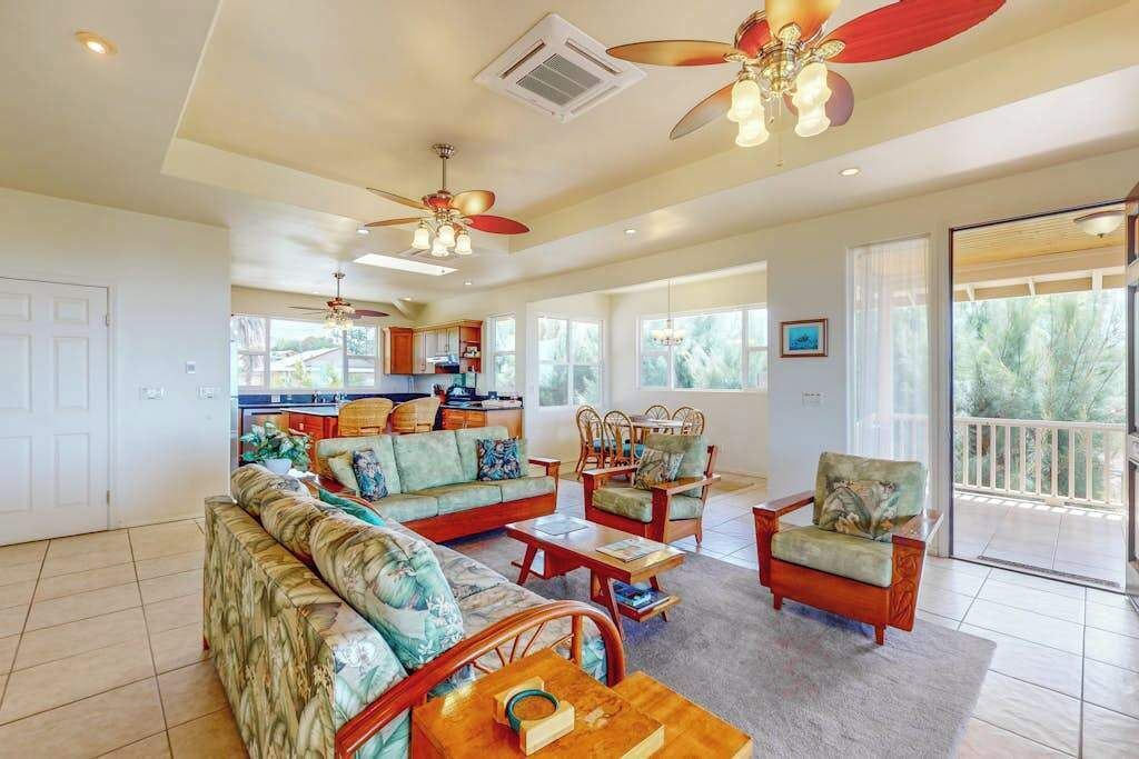 Photo of Livingroom in Waikoloa
